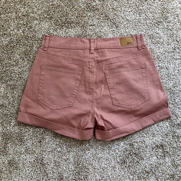 Size 6 High Waisted Shorts - Picture 3 of 3